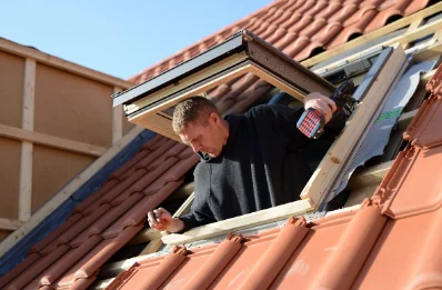 Pose de fenêtres de toit Velux à Champfleury